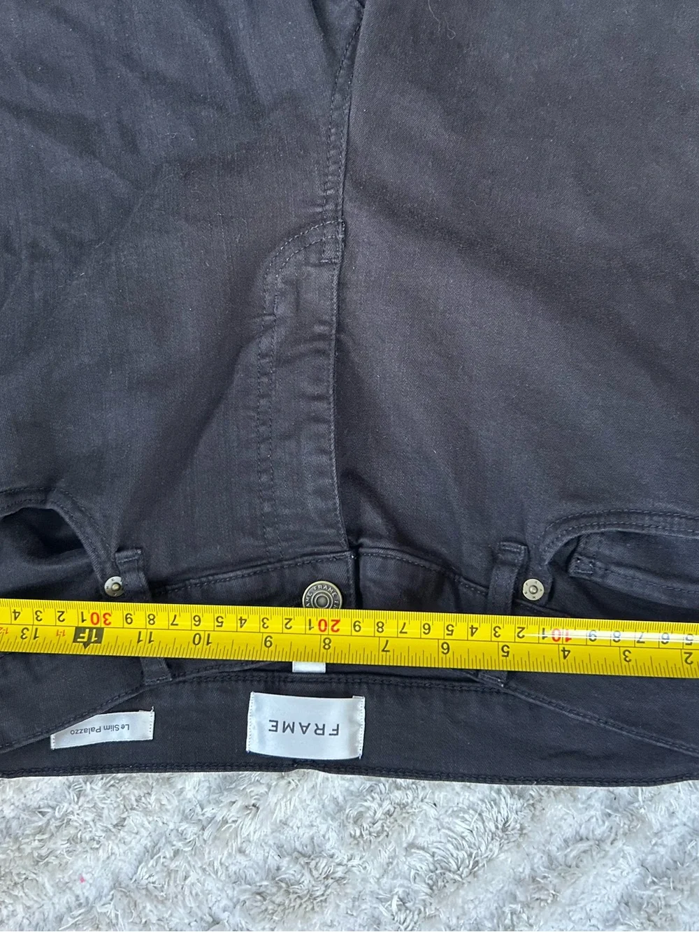 Frame Denim classic black